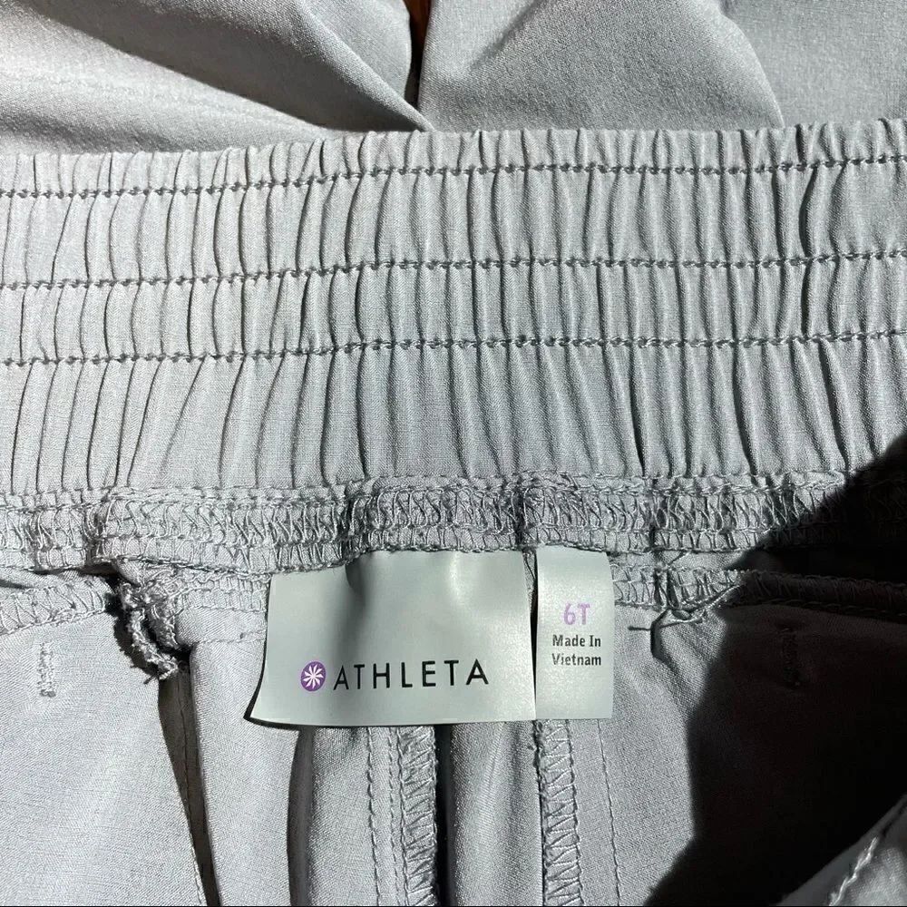 Women’s Athleta Capris Joggers  - Picture 3 of 3